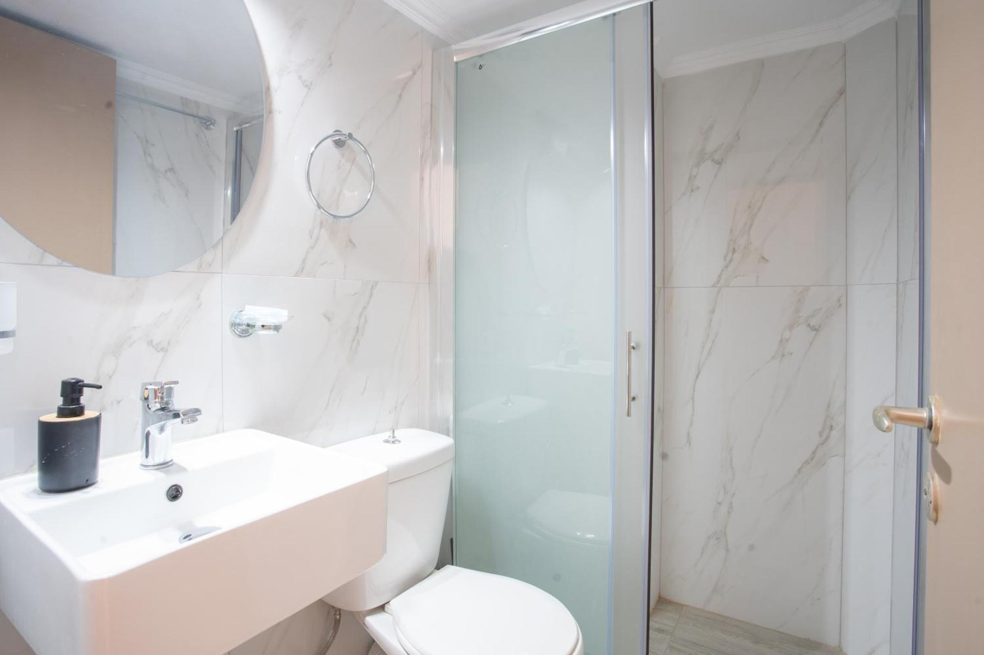 Eros Appartments Kalamítsi Екстериор снимка