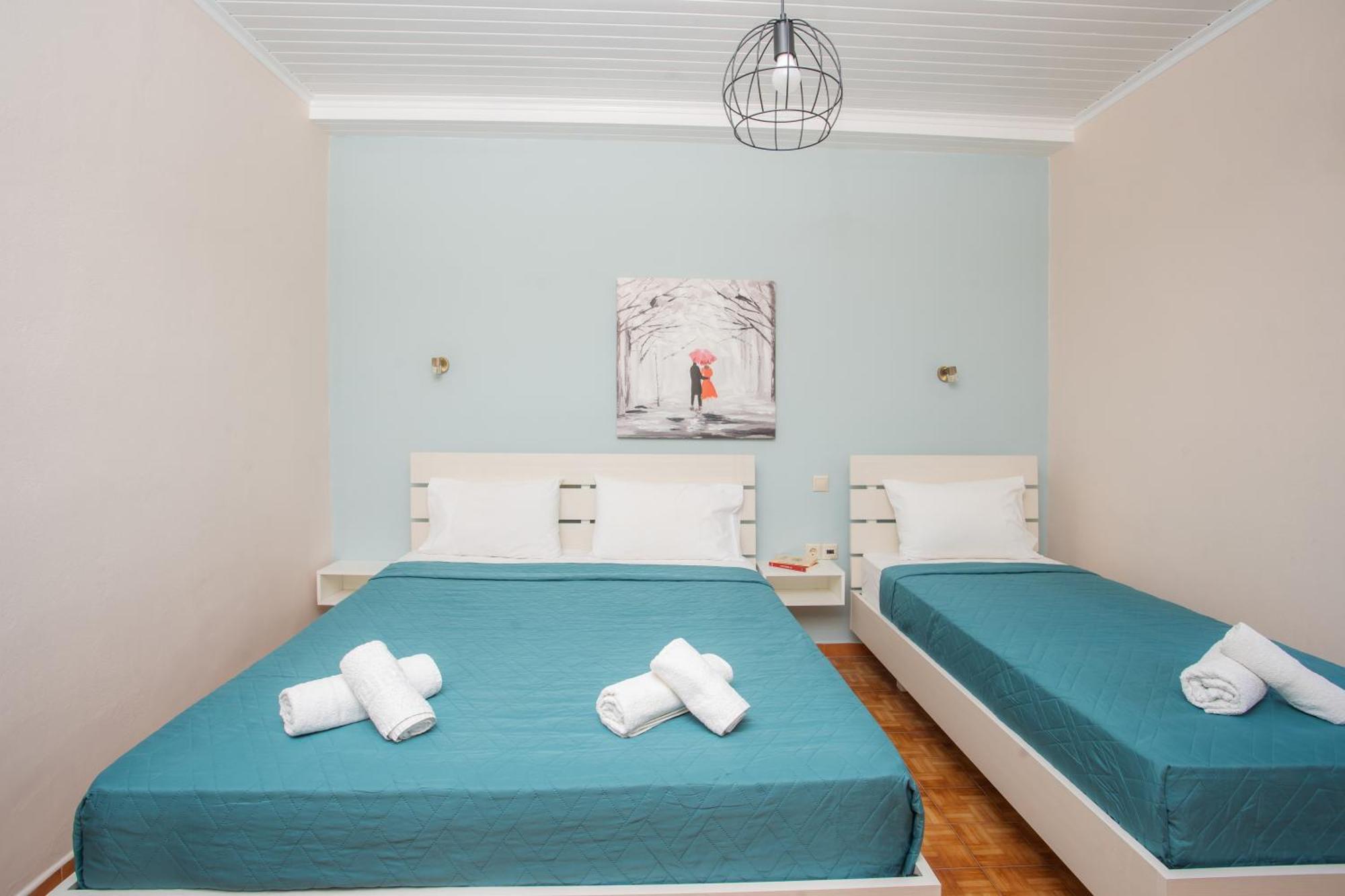 Eros Appartments Kalamítsi Екстериор снимка