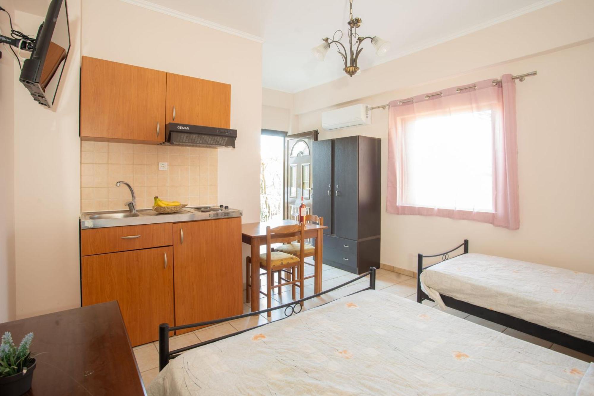 Eros Appartments Kalamítsi Стая снимка